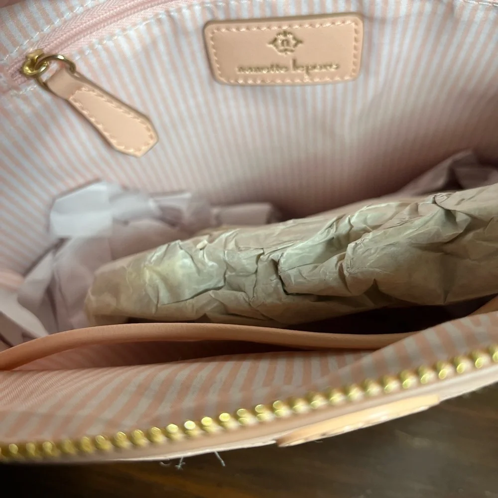 NWOT NANETTE LEPORE STRAW BAG. - Picture 3 of 5